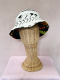 White reversible bucket hat