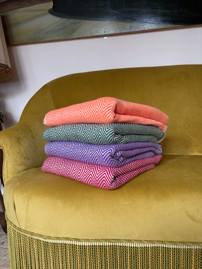 Pillar Box Red Cashmere Blanket