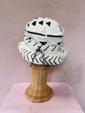 White reversible bucket hat