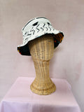 White reversible bucket hat