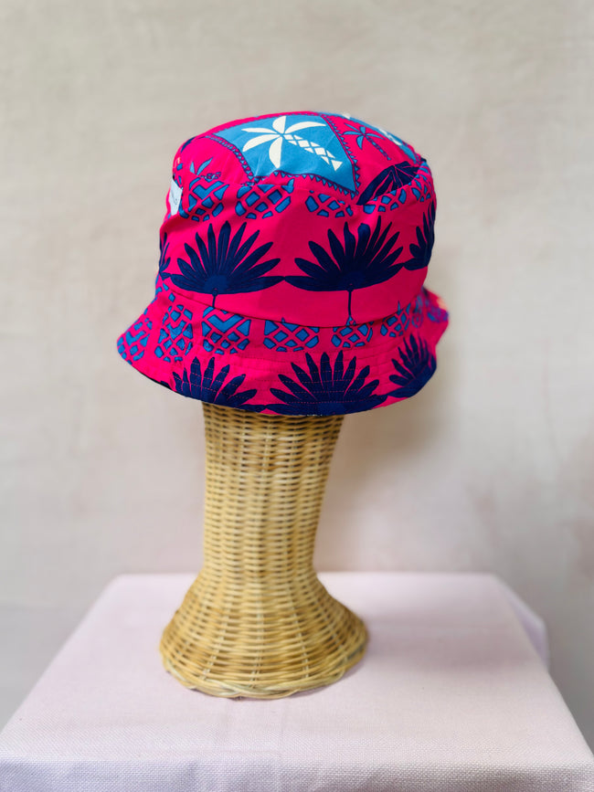 Indigo reversible bucket hat