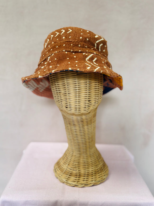 Brown reversible bucket hat