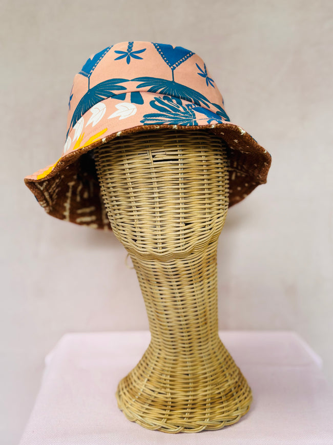 Brown reversible bucket hat